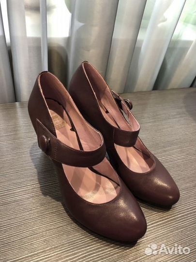 Продам кожаные туфли