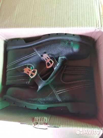 Ботинки для сварщика