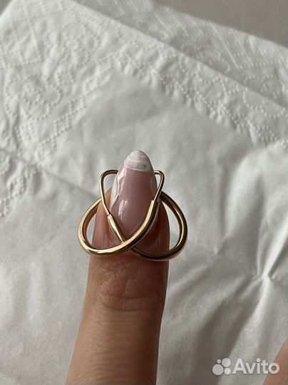 Золотые серьги