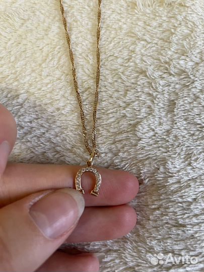 Золотая подвеска
