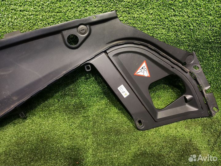 Пыльник крыла левый передний BMW F10