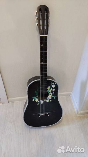 Гитара акустическая 6 струн