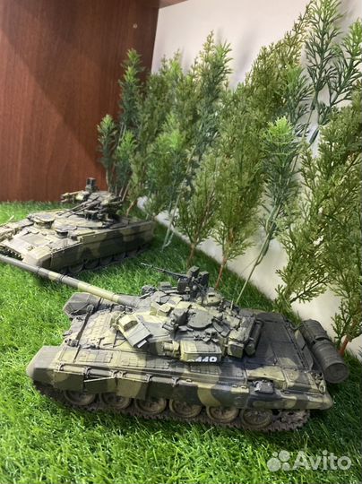 Модель танка Т-90 и Терминатор