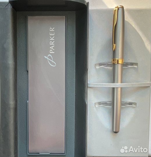 Ручка Parker с золотым пером