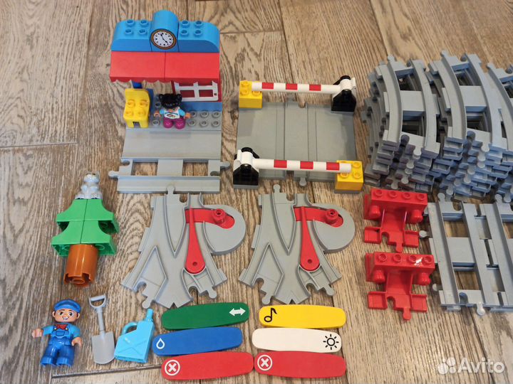 Lego duplo поезд