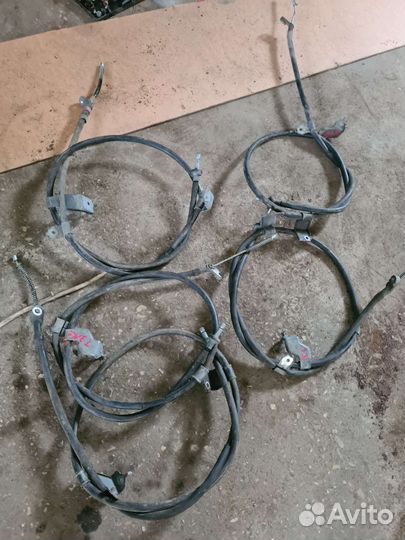 Трос ручника Nissan X-Trail T31