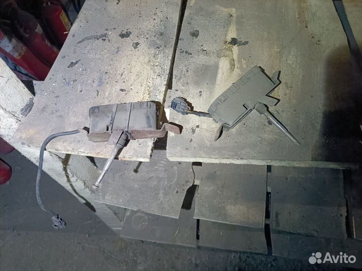 Мотор стеклоочистителя фар Volvo S80