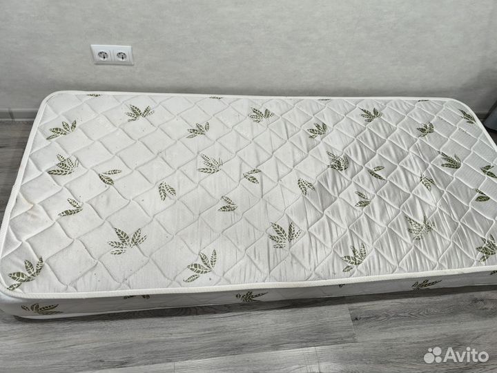 Кровать бу