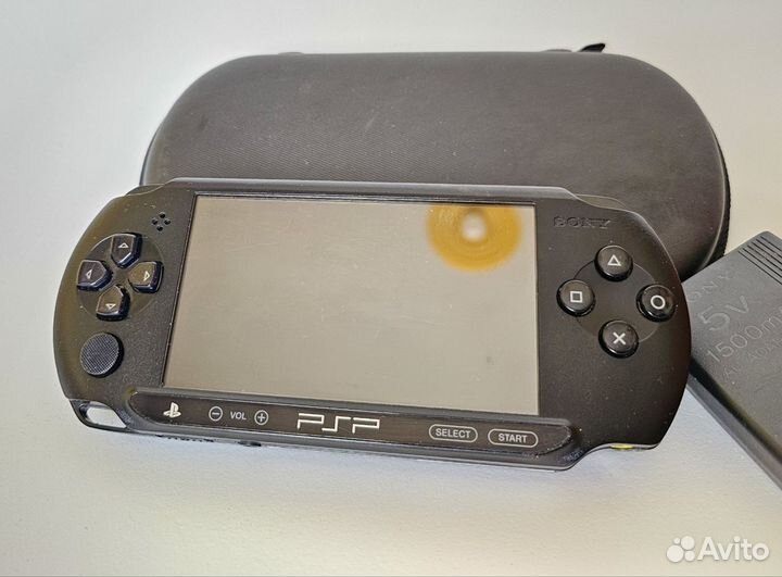 Прошитая PSP 64гб + 70 Игр + Чехол