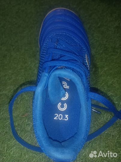 Футбольные бутсы adidas зальные 29 размер