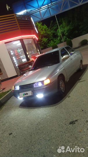 ВАЗ 2110 1.8 МТ, 2003, битый, 70 000 км