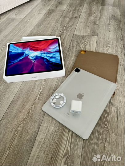 iPad pro 12.9 wi fi 256