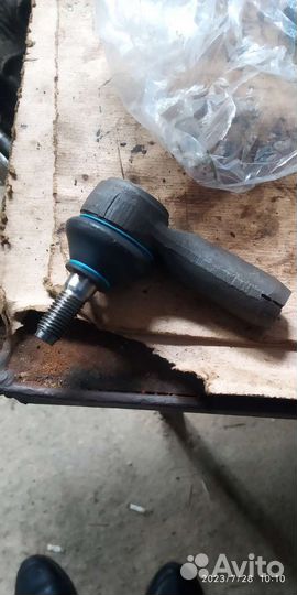 Рулевой наконечник