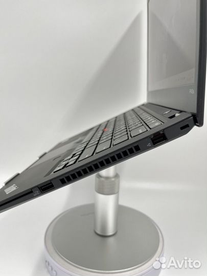 Lenovo ThinkPad P43S i7-8665U 16\512