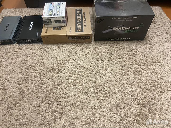 Аудиосистема в машину