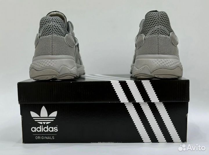 Мужские кроссовки adidas ozweego