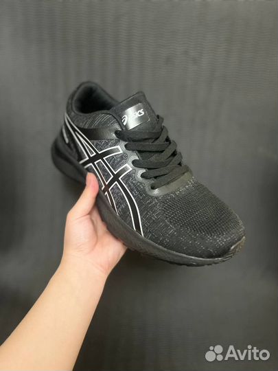 Мужские кроссовки Asics