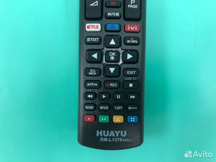 Универсальный пульт для телевизора LG RM-L1379 нов