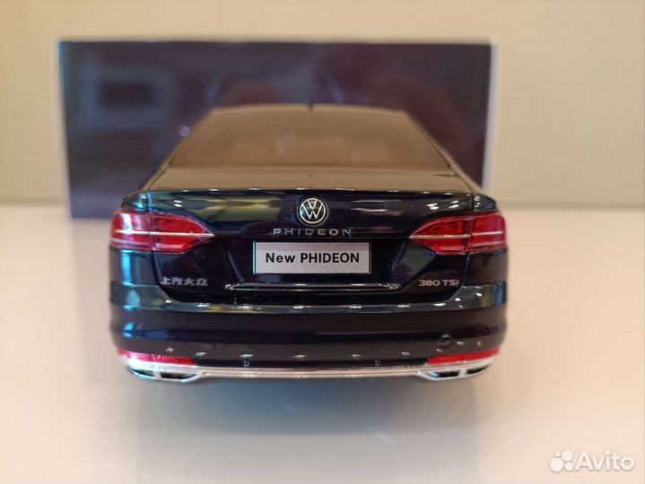 Volkswagen Phideon I (2020-2023) 1:18