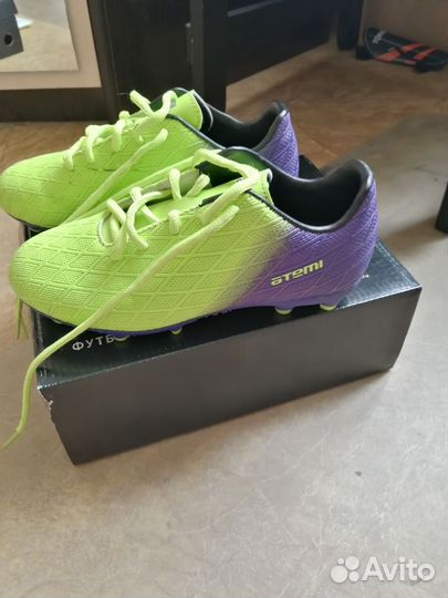 Детские футбольные бутсы 33 размер