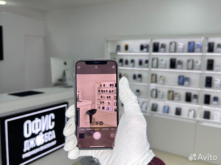 iPhone 11 Pro, 256 ГБ