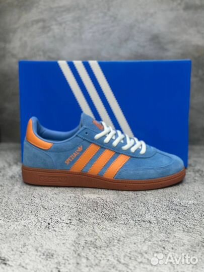 Кроссовки adidas spezial