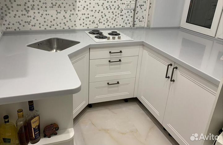 Столешница из искусственного камня под заказ