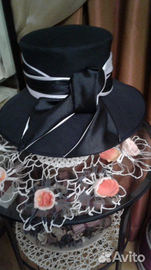 Шляпа атласная