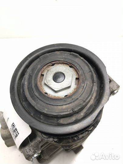 Компрессор кондиционера Audi A4 B8/8K 2010