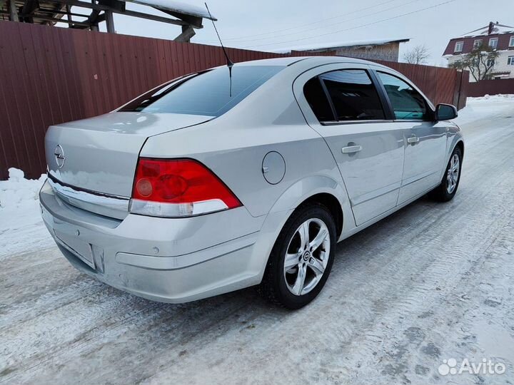 Opel Astra 1.6 AMT, 2010, 221 000 км