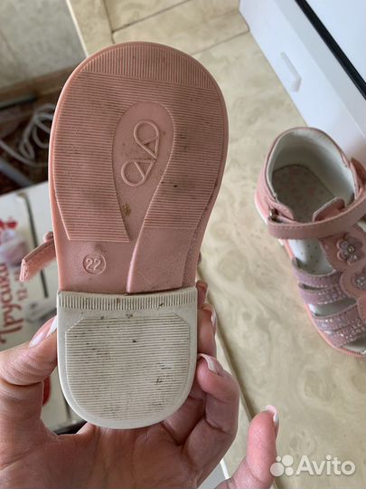 Босоножки для девочки