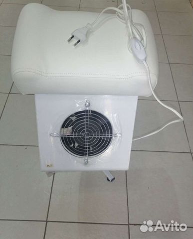 Пылесос для педикюра с подставкой