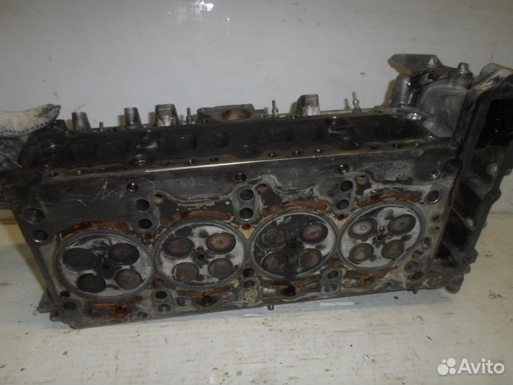 Головка блока Mercedes-Benz E-Class