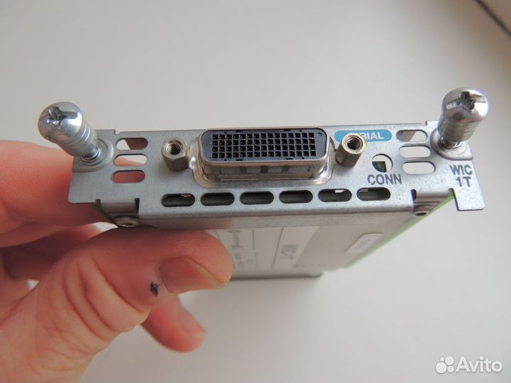 Модуль “Cisco WIC-1T”