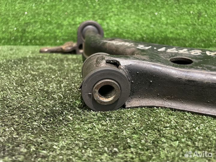 Рычаг передний левый nissan sunny/bluebird sylphy