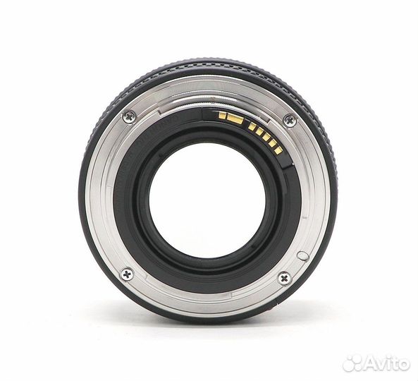 Canon EF 50mm f/1.4 USM