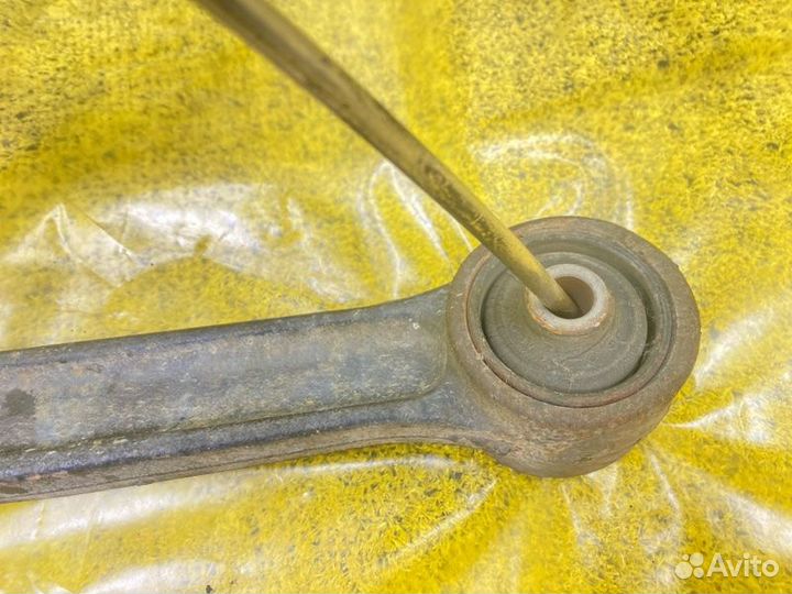 Рычаг передний правый Suzuki Jimny 145123