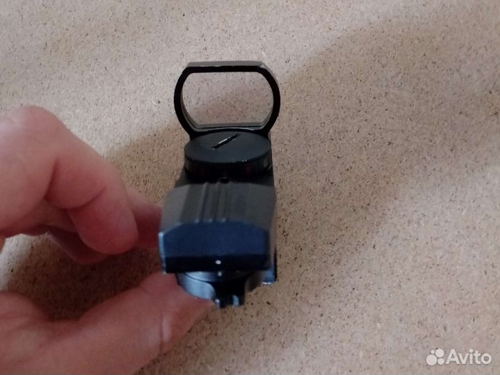 Голографический прицел