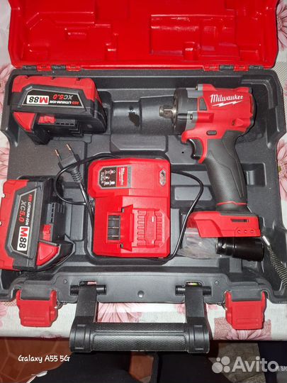 Гайковерт аккумуляторный