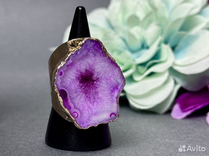 Кольцо с тонированным агатом