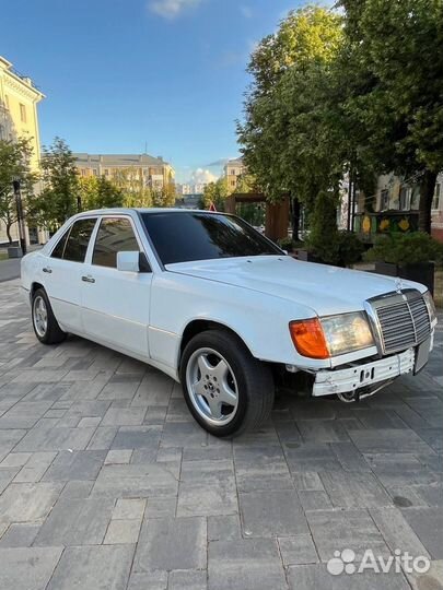 Mercedes-Benz W124 2.5 МТ, 1992, 100 000 км