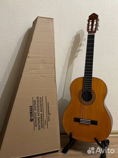 Классическая гитара yamaha c80 новая
