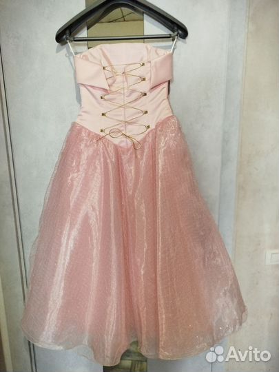 Нарядное платье для девочки