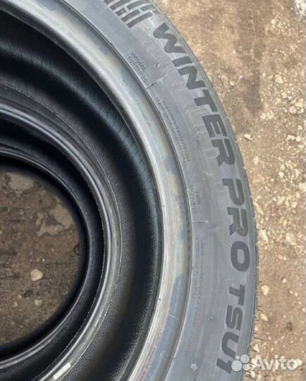 Tourador Winter Pro TSU1 245/40 R18 и 265/35 R18 97V