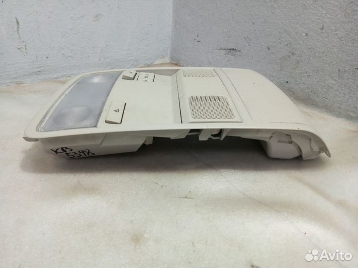 Плафон освещения volkswagen golf 6 Передний