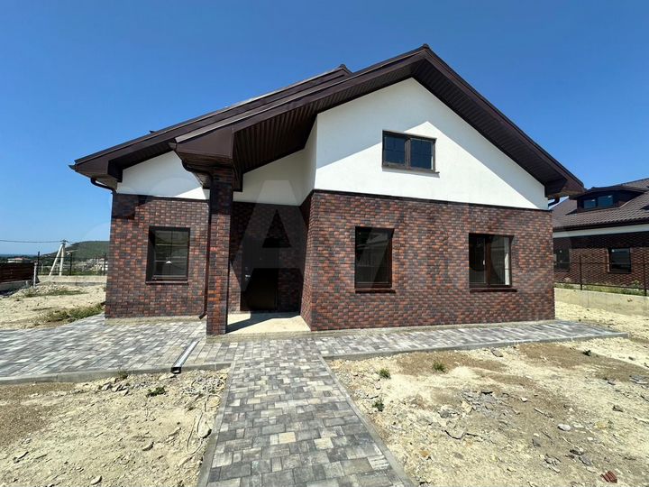 Дом 173,1 м² на участке 4,6 сот.