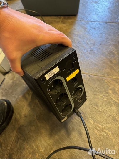 Ибп APC back ups 750