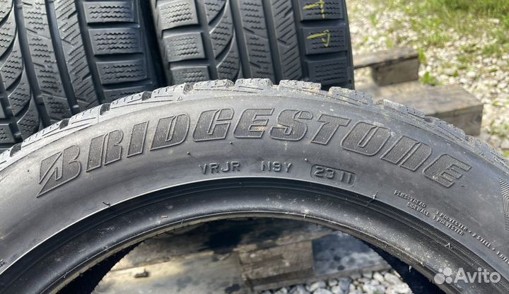 Bridgestone Blizzak LM-35 225/50 R17