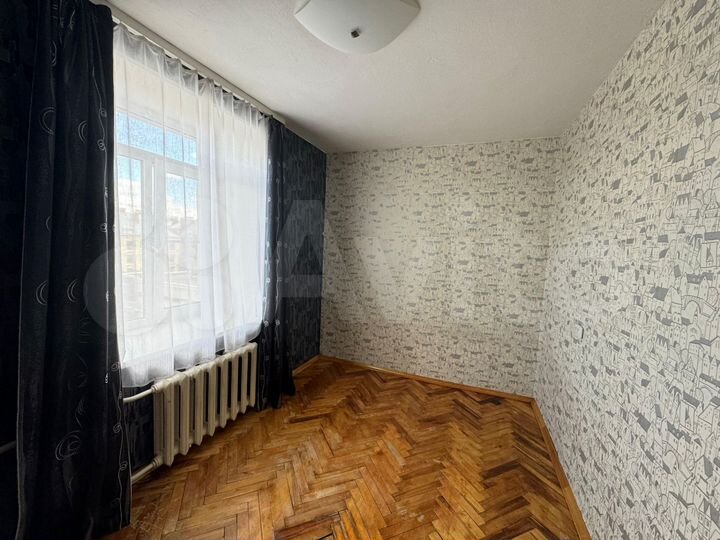 3-к. квартира, 56 м², 6/6 эт.