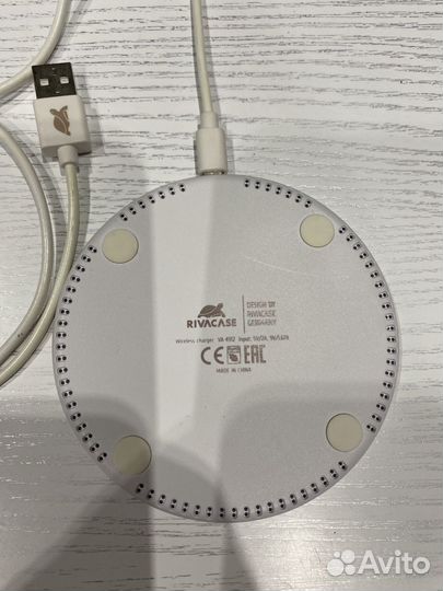 Беспроводная зарядка belkin